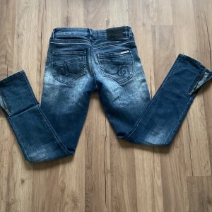 Ett parlskinny low waist jeans  - Storlek 152