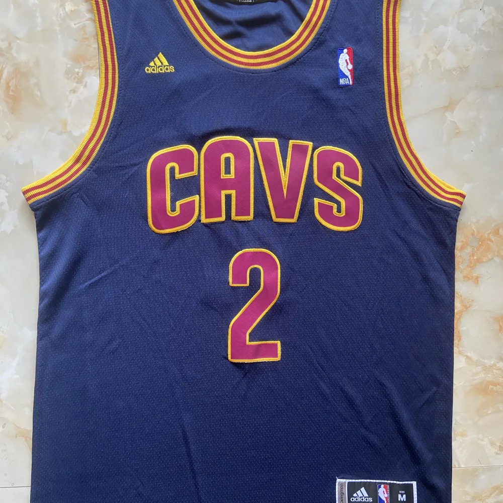 Do you have a favorite NBA team? You can always contact me, I own every player's jersey! The price is very favorable, my email is: shonmokavin423709@gmail.com. T-shirts.