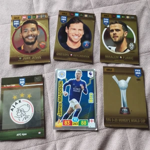 Guld fotbollskort  - Fotbollskort Kom med prisförslag 