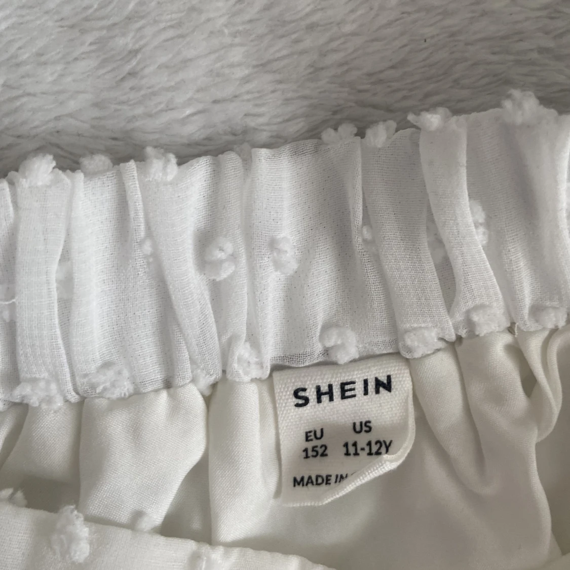 Vit topp och kjol set - 91