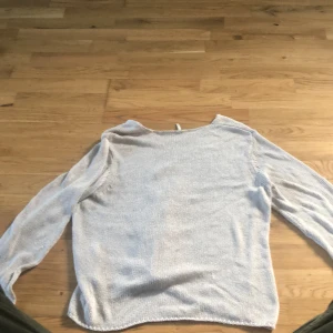 Stickad tröja - Storlek-XL Skick-Bra