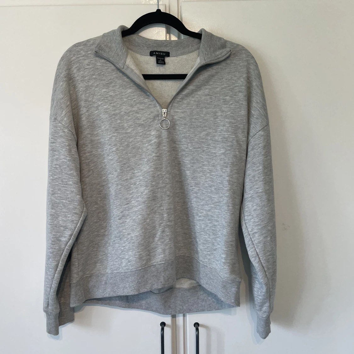 Tröja med dragkedja