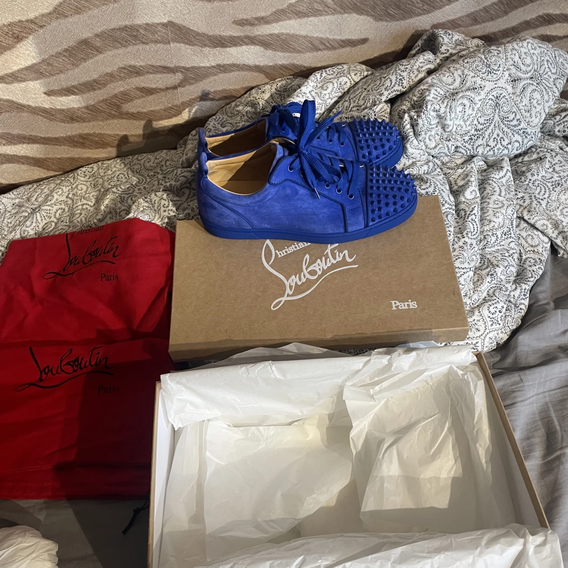 Christian Louboutin Louis Junior Spike Low (Blue) - 91