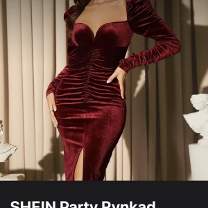 Klänning  - Oanvänd 