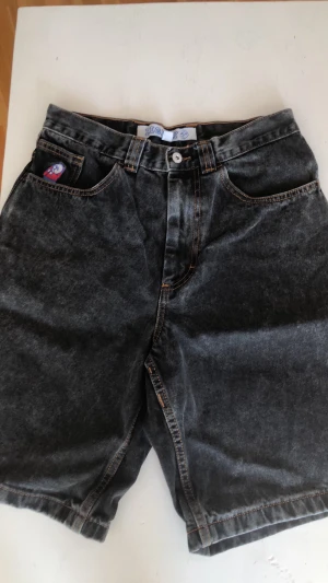 Polar Big boy shorts  - Polar shorts i bra skick storlek S kan skickas om köparen står för frakten 