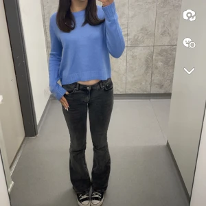 lågmidjade jeans - lågmidjade jeans💕 jättesnygga ocj sköna men har tröttnat på dom🫶🏻 