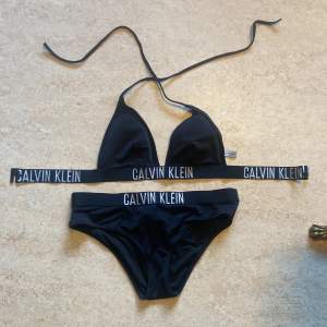 Supersöt bikini från calvin klein, priset kan diskuteras 