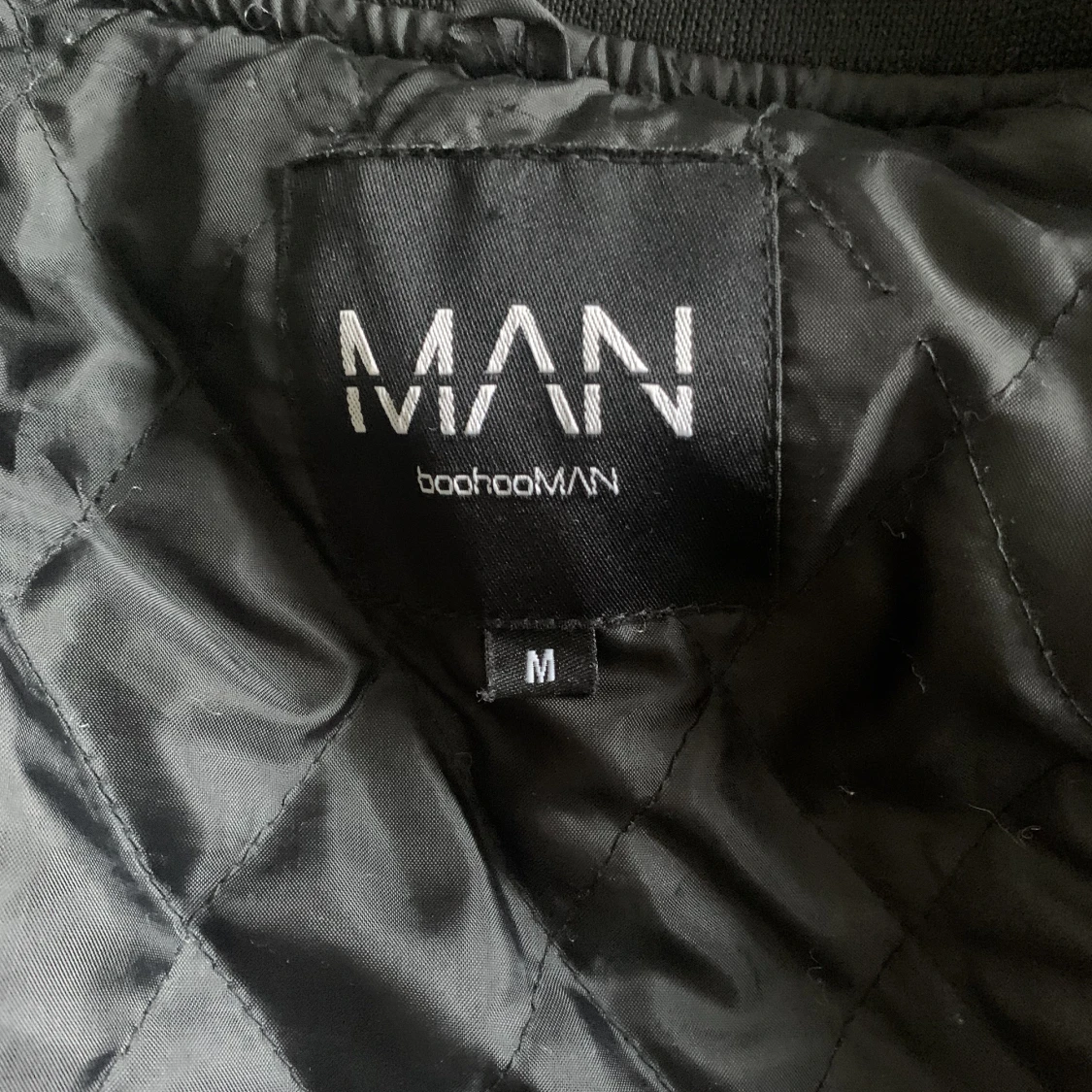 Bomberjacka från boohoo  - 91