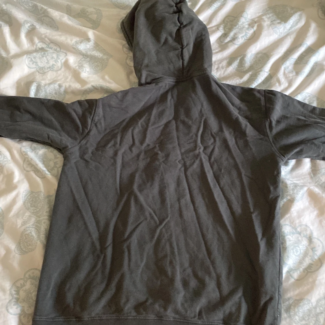 Hoodie i bra skick - 90