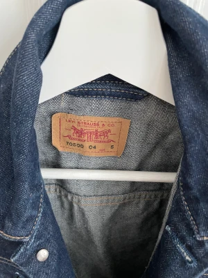 Levis Jeansjacka - Ny använd 1 gång 