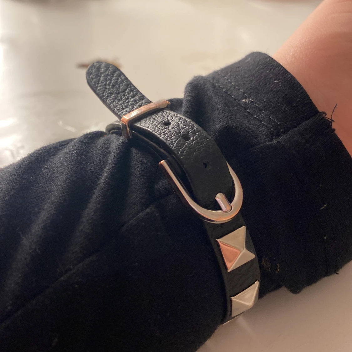 Nitarmband från SHEIN  - 90