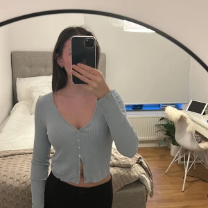 Tröja  - Blå tröja från Lindex, stl Xs. Fint skick💕
