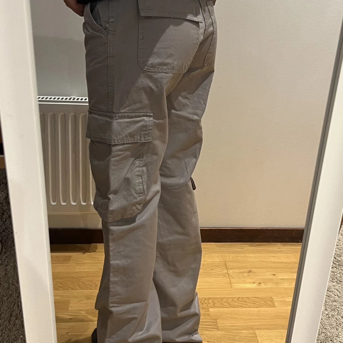 Gråa cargo pants  - 90