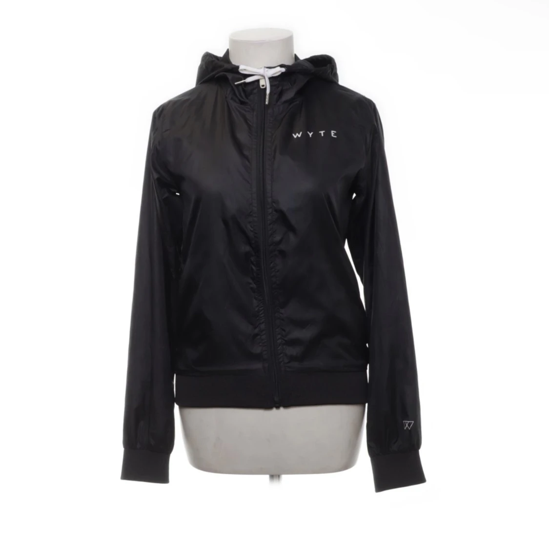 Wyte jacka 
