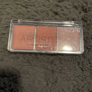 Blush  - Oanvänd 