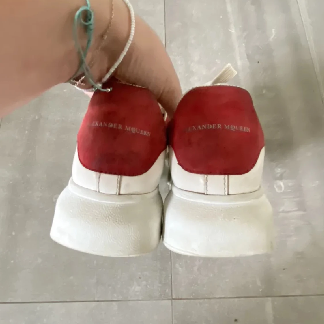 Alexander McQueen  - 91