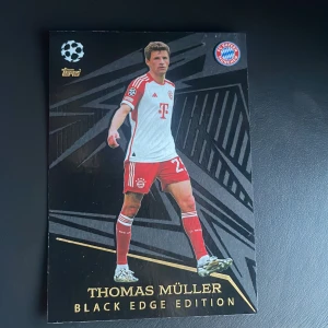 Thomas müller (black edge edition) - Rare fotbolls kort värt ungefär 60 kronor (Säljs via post)