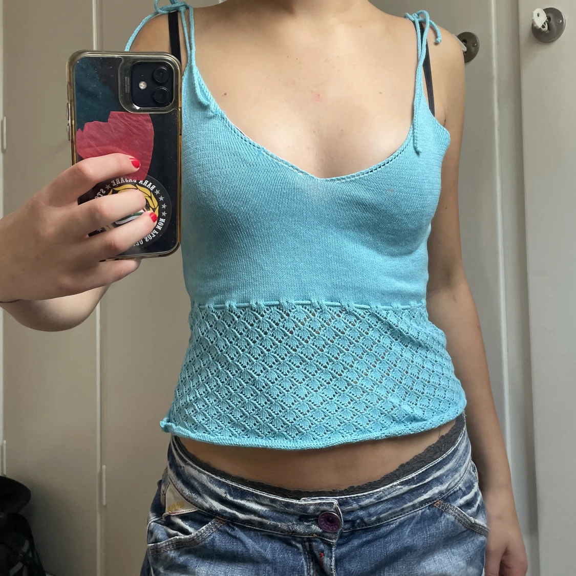 MAILLILI virkad topp