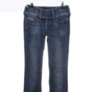 Diesel jeans - Skiiiiiit snygga jeans från diesel som jag säljer då dem är lite för små för mig😓🩷