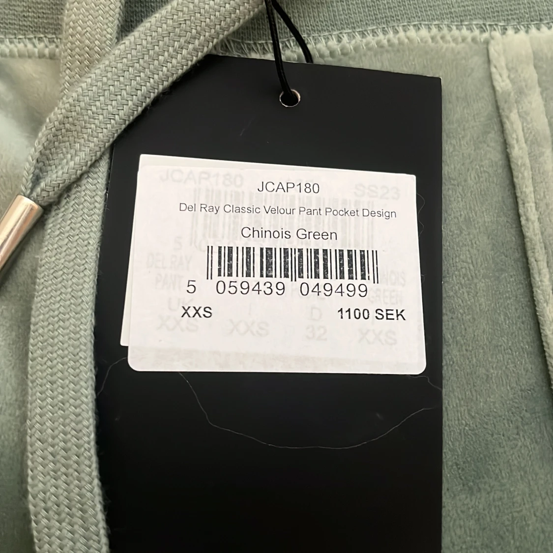 Säljer juciy i färgen chinos green! - 91