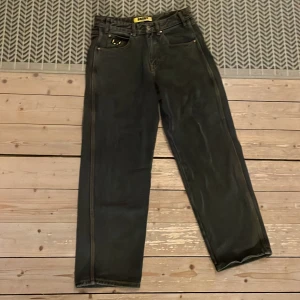 Butter Goods Spinner - Butter Goods Spinner svart, inga slitage, storlek 28, kan mötas i Malmö, kan diskutera pris.