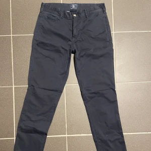 Morris chinos - Morris chinos i fint skick.  Storlek - small Nypris - 1599kr 