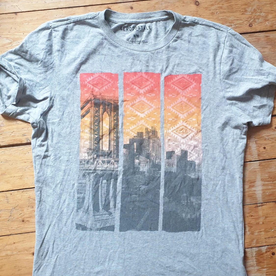 Aeropostale t-shirt - 90