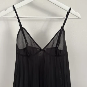 Nattlinne - Finaste nattlinnet i jättefint skick!🩷