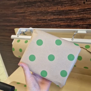 Nagelgrejer - Oanvända och oöppnade nagelsaker.