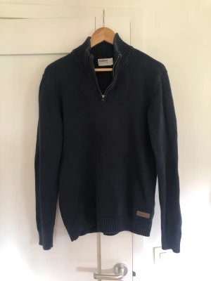 Dobber halfzip - Marinblå halfzip från dobber, vintage