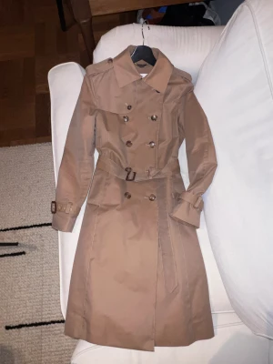 Trench - Trench. Very good condition! 