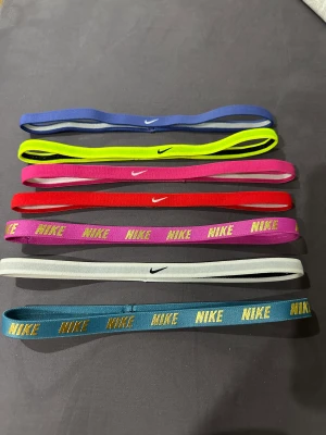 Hårband - Aldrig kommit till användning av de, så tänkte sälja de❤️