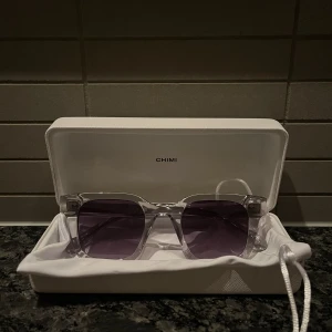 Chimi 04 grå - Helt nya chimis