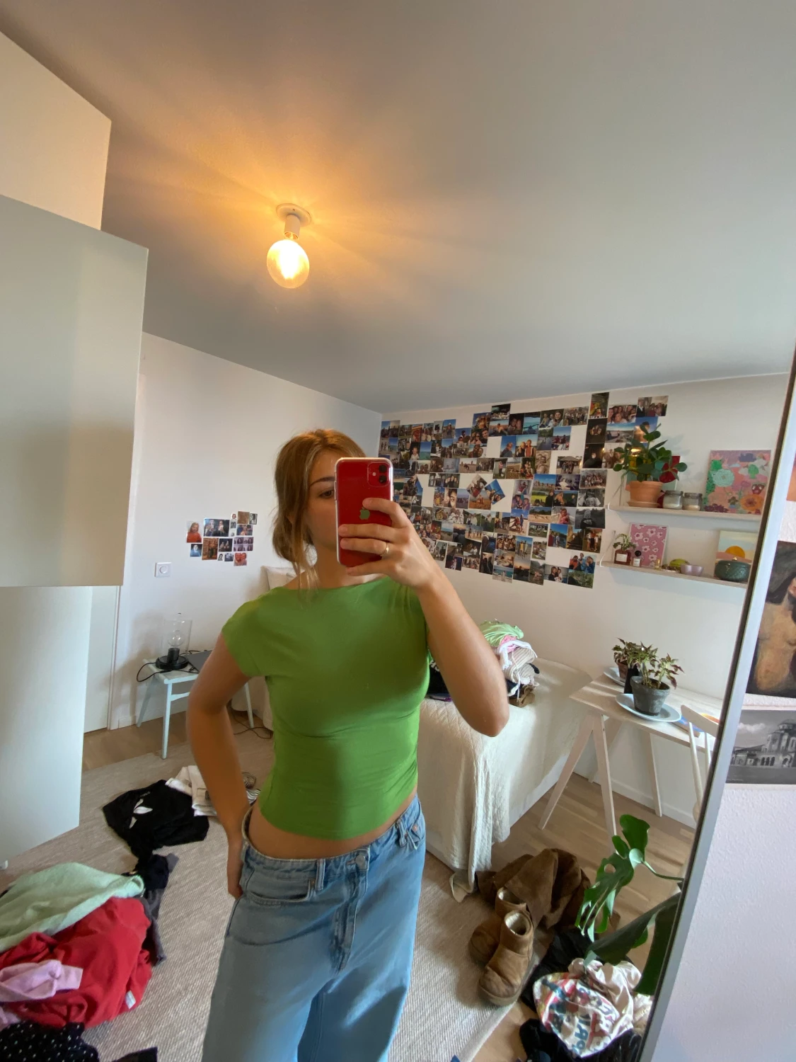 Grön tröja med öppen rygg