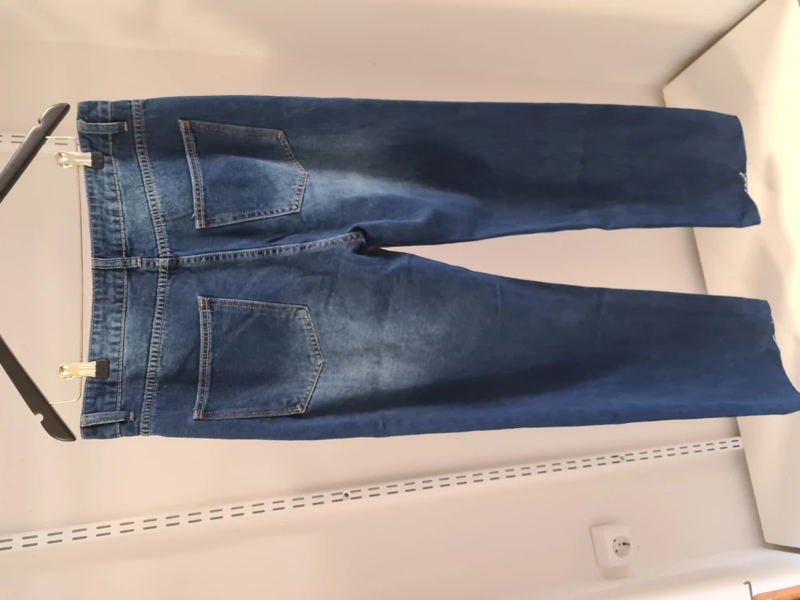 Utförsäljning Nya plagg - 90