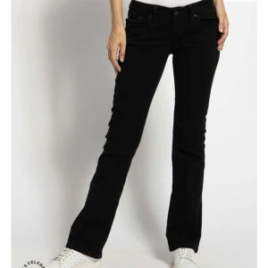 Ltb jeans - Skriv för egna bilder! 28x32