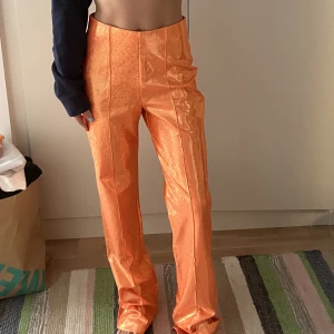 saks potts lissi pants  - saks potts lissi pants. size 2 (fits M-L). only worn few times, in great condition! 