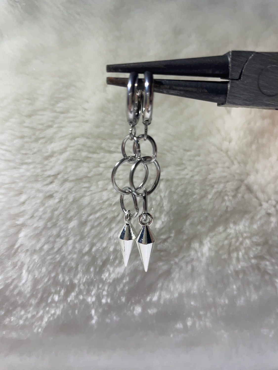 Layerd hoop earrings with curved stud 