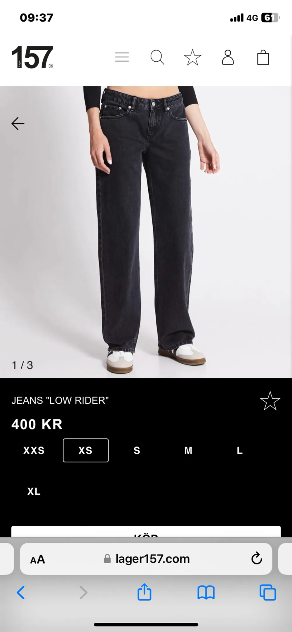 Säljer mina svarta lager 157 jeans för de inte passar längre, knappast använda. Lite slitna längst ner💕. Jeans & Byxor.