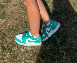 Jordan low  - I storlek 38,5 fräscht gott skick 