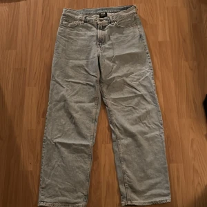 Baggy jeans! - Jättecoola baggy jeans från sweet sktbs! Orginalpris 699kr💓De är knappt använda och är i mycket bra skick💓 Det är bara att trycka på köp nu om du vill köpa💓