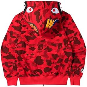 Bape Hoodie med Full Zip dragkedja. Tag och förpackning medföljer vid köp. Endast testad.