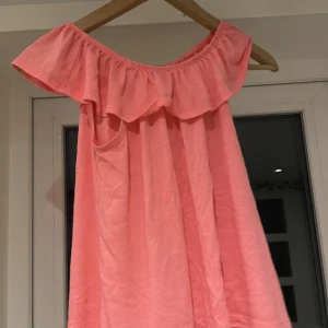 KappAhl linne 146/152 - Knappt använt linne från Kappahl st: 146/152