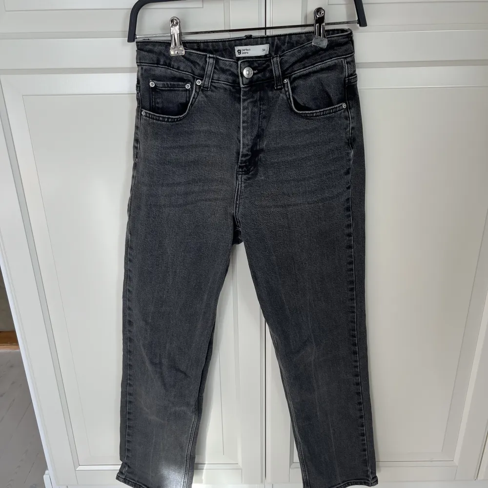 Snygga jeans från Gina Tricot ❤️‍🔥. Jeans & Byxor.