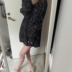 Klänning / Tunika - I fint skick 🌷💗storlek L eller Xl men jag bär den som en klänning ( Har S) 💞