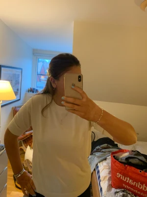 Åhléns tröja  - Säljer denna jätte sköna söta tröja❤️ säljer då inye kommer till andvändning❤️349kr ny pris 🏆 