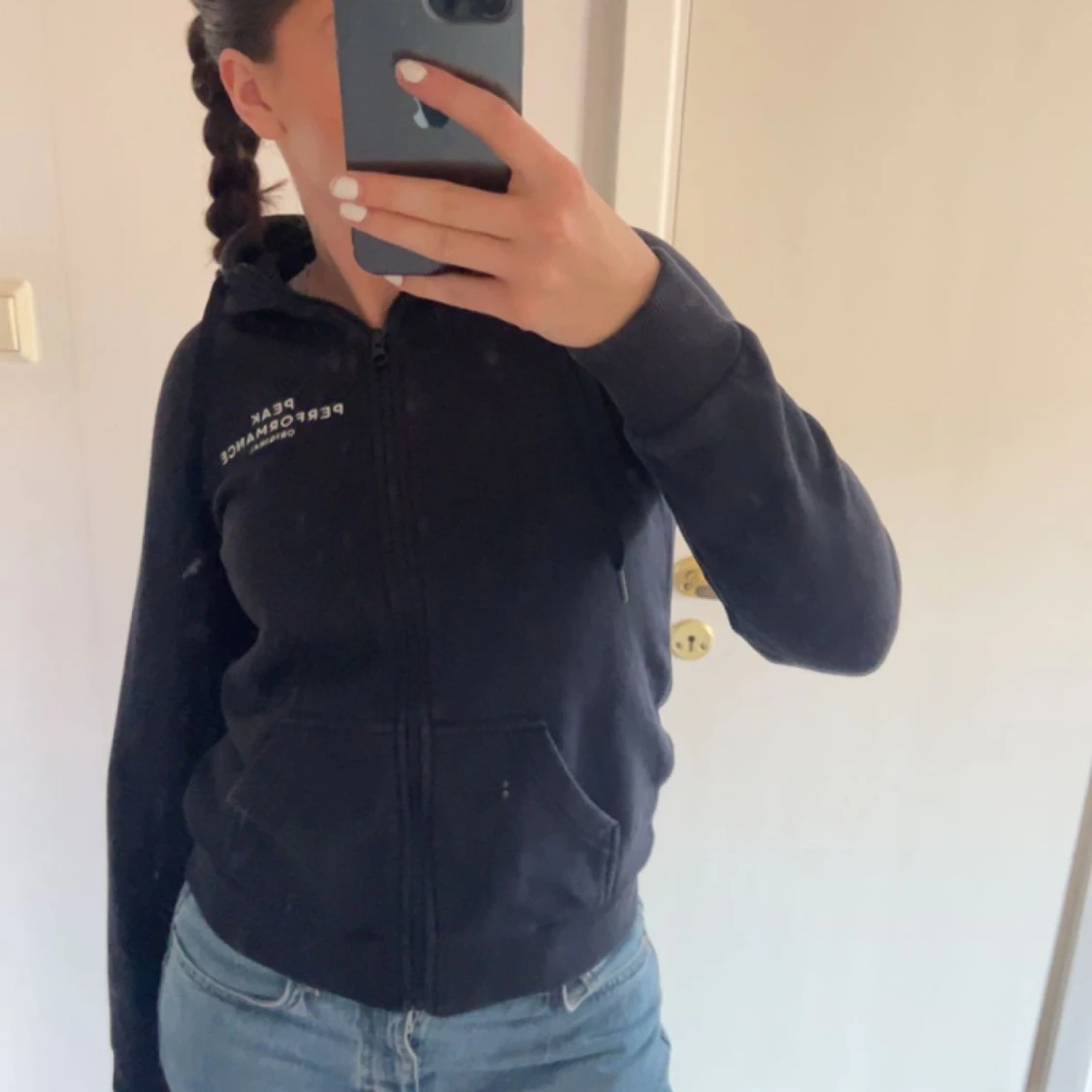 Peak performance zip hoodie