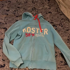 Zip up - Säljer denna Zip upen som jag inte använder 😋