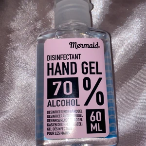 Handsprit - Säljer handsprit som är 60 ML💕💕