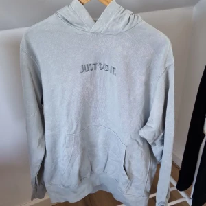 Nike hoddie - En nike overzised hoddie 